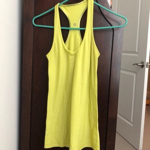 Lululemon mustard tank size 6